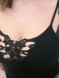 Luscious housewife from the UK sets her heavy natural kahunas free from her bra
